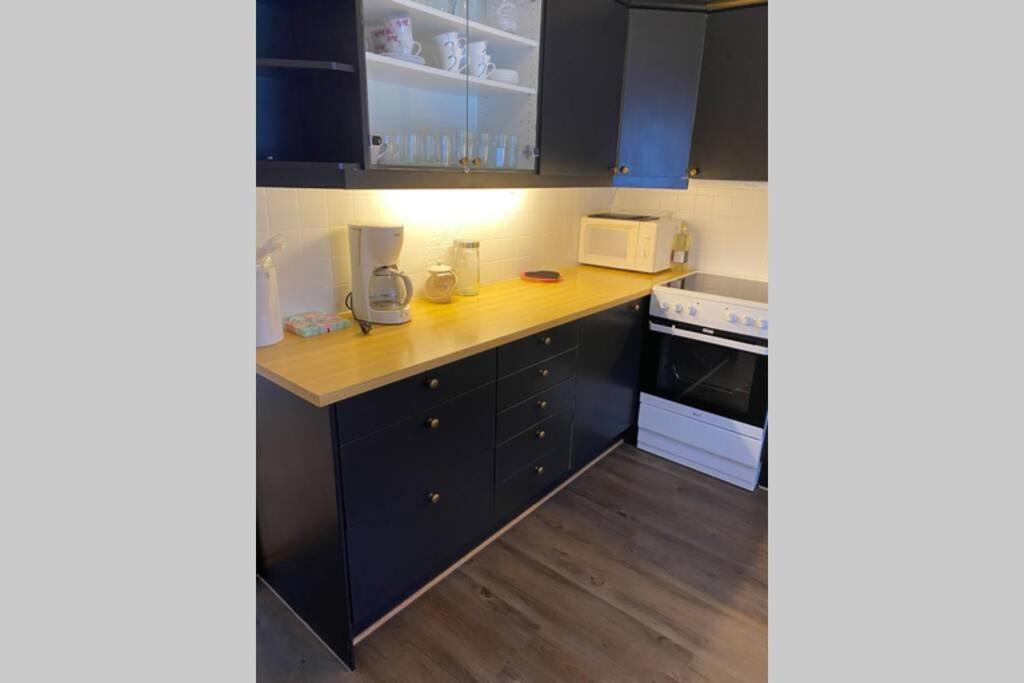 Koselig Hus Til Leie Pa Stokmarknes I Vesteralen Apartment Exterior photo